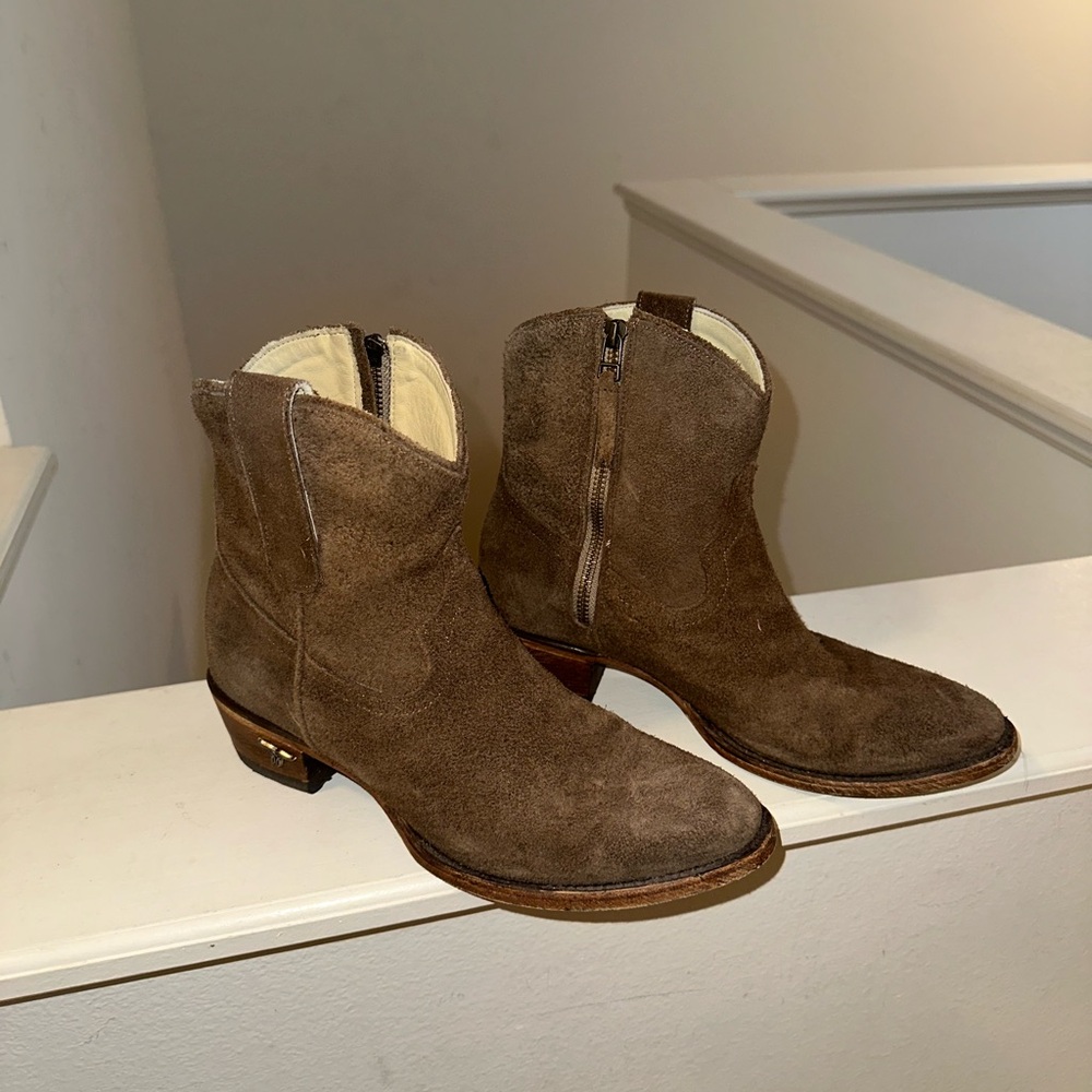 Lane “Plain Jane” shorty Boots